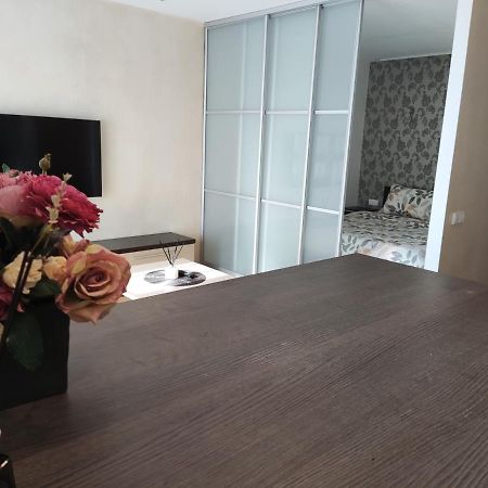Nikoletos Apartamentai Panevėžys Eksteriør billede