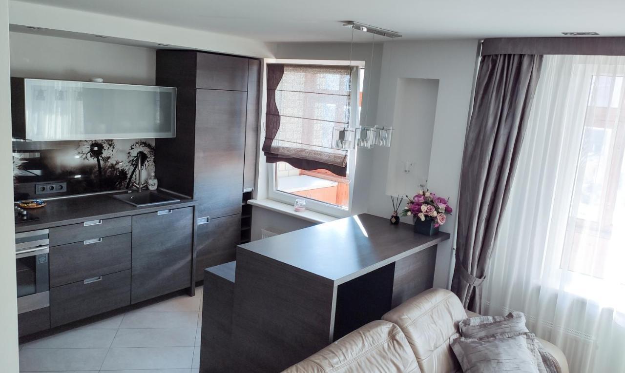 Nikoletos Apartamentai Panevėžys Eksteriør billede