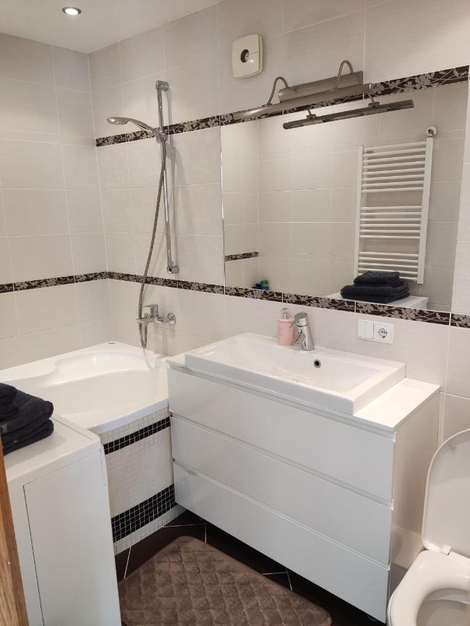 Nikoletos Apartamentai Panevėžys Eksteriør billede